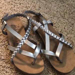 Blowfish Malibu sandals size 8.5. great condition